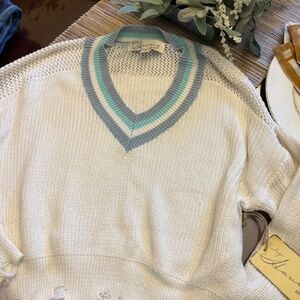NWT Vintage Havana Distressed Sweater Small